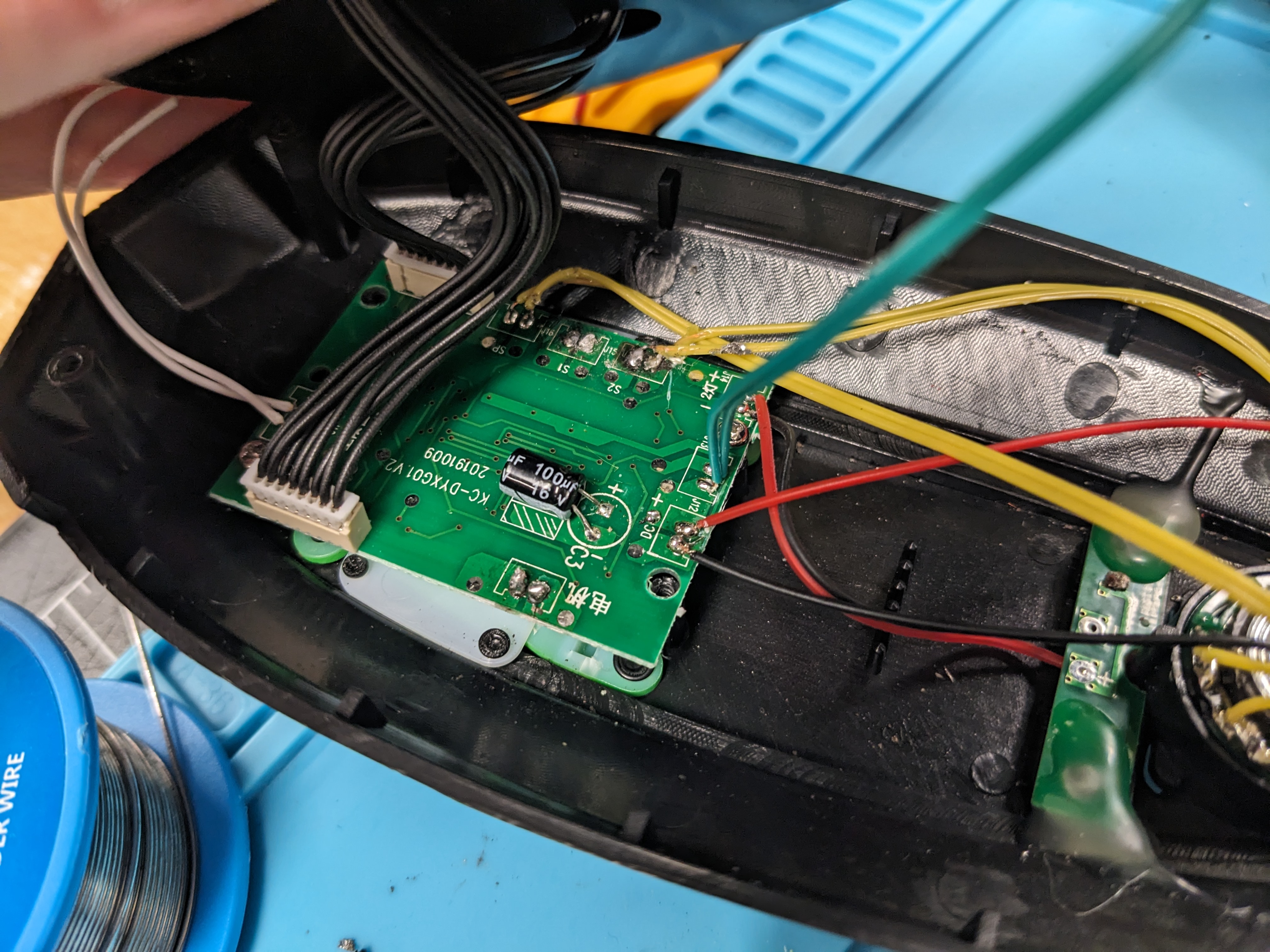 Internal circuit board soldering for PKE Meter